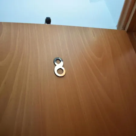 Apartament Ainalis *