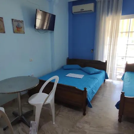 Ainalis アパート